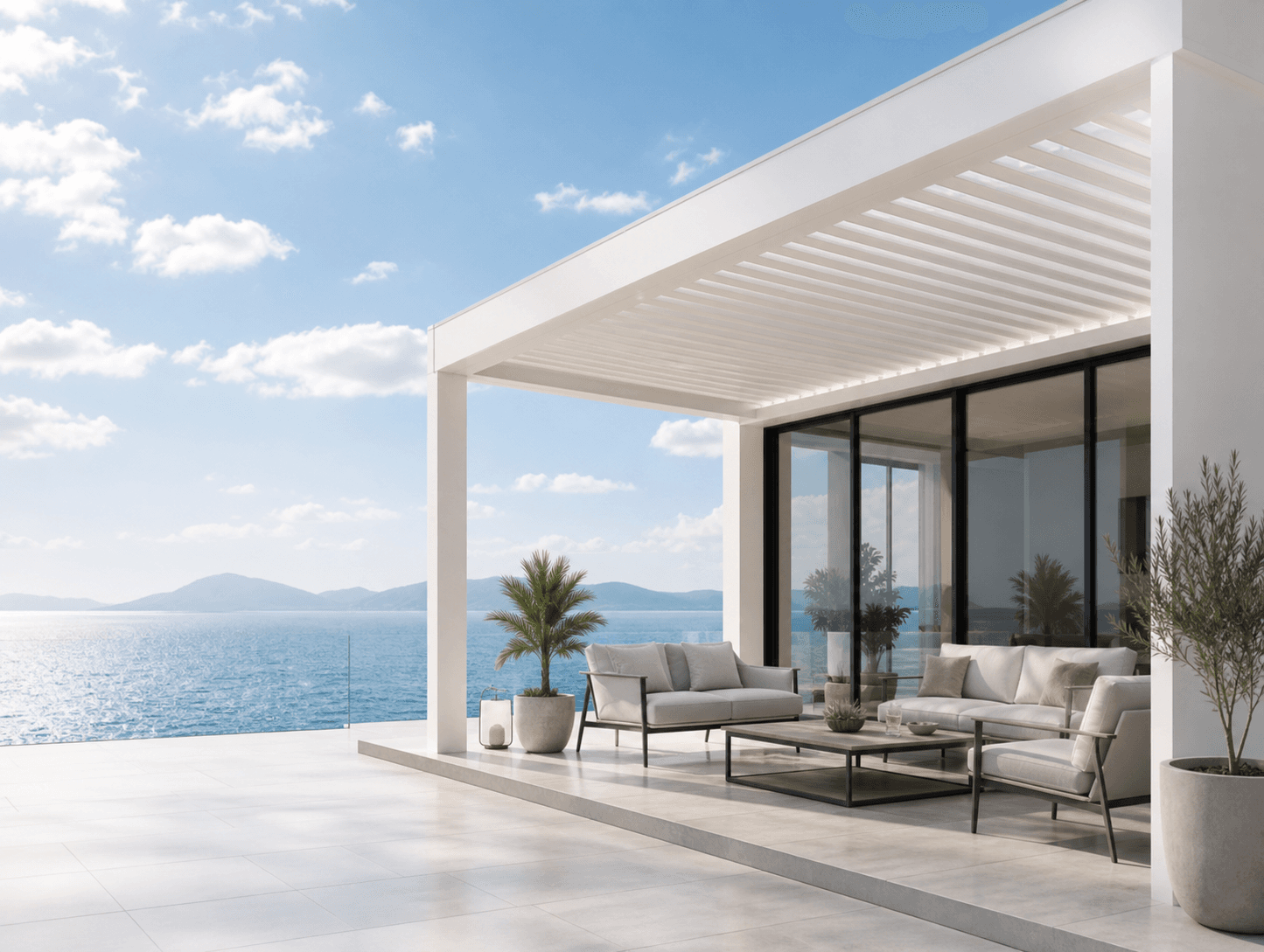 Moderne Terrasse mit Meerblick